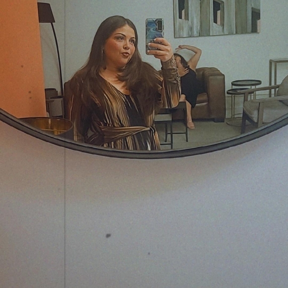 Fashion Nova long dress - Picture 2 of 2